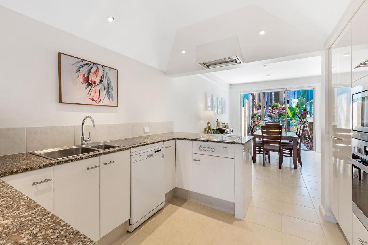 Sunshine Villa @ Sanctuary Cove Hope Island Extérieur photo